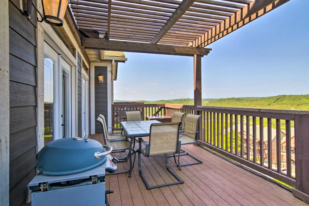 Luxe Branson Retreat With Mtn Views And Pool Access! Διαμέρισμα Εξωτερικό φωτογραφία